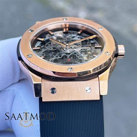 yeni hublot saati